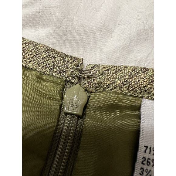 LeSuit Petite Women's 2 Piece Suit with Skirt, Size 14P - Picture 7 of 16